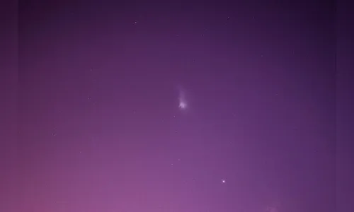 Luz misteriosa é vista no céu e intriga moradores da região; veja