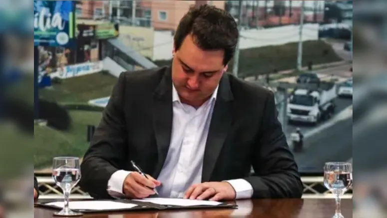 Imagem ilustrativa da notícia Governador Ratinho Junior avalia verbas de emendas