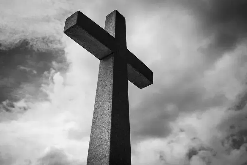 As informações do sepultamento são do Prever Arapongas