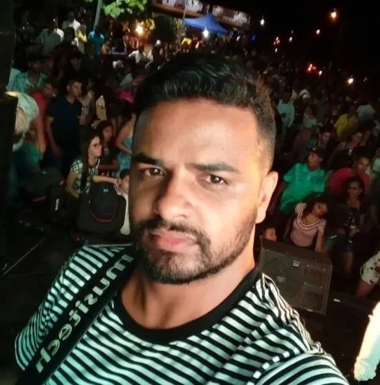 Ewerton Fagundes, de 37 anos, era músico na cidade de Maringá