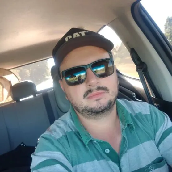 Leandro Bergamin, 35  anos