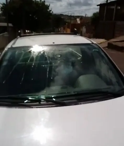 O dono do carro disse que deixou o veículo em frente a casa dele