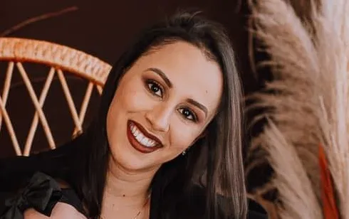 Karine Miranda morreu aos 25 anos, nesta quarta-feira (25), em Apucarana