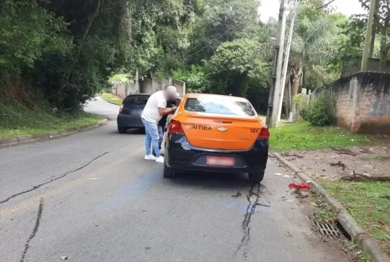 O caso aconteceu no bairro Butiatuvinha, em Curitiba