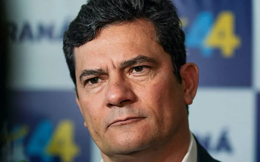 Senador Sérgio Moro: cercado de petistas