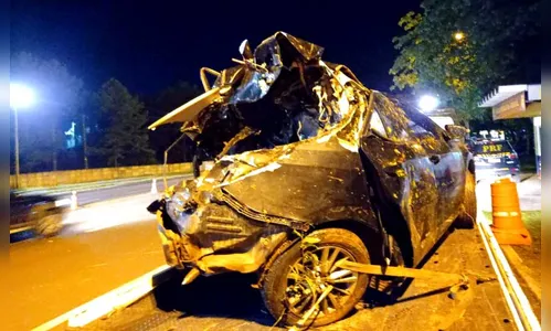 Motorista morre após saída de pista e colisão com árvore na Br-277
