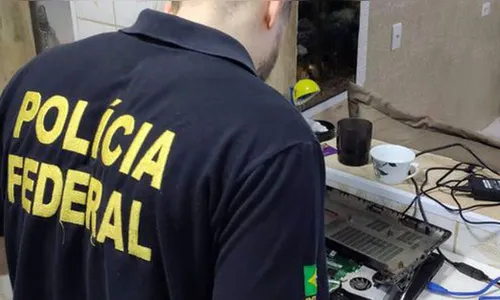 Operação da PF mira falsificação de diplomas de medicina