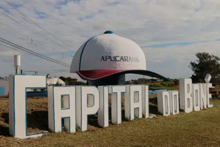 A estrutura localizada na Avenida Zilda Seixas Amaral, na altura do viaduto junto à BR-369