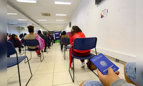 Paraná possui 10,7 mil vagas de empregos disponíveis; confira