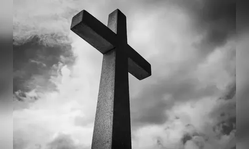 Veja o sepultamento desta quinta-feira (26) de Arapongas