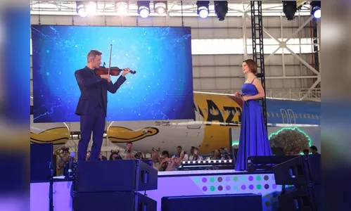 Vídeo: Sandy impressiona ao cantar clássico da Disney