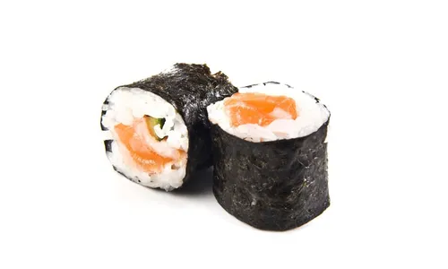 'Terrorismo do sushi': trend de lamber comida causa pânico no Japão