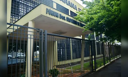 Homem que tentou matar esposa com facão vai a júri em Apucarana