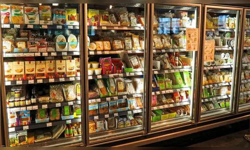 Grupo Muffato compra 16 lojas e 11 postos de combustíveis do Makro