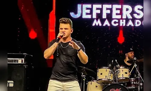 Cantor sertanejo de 27 anos morre em acidente de carro