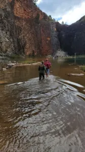 Jovem caiu durante uma atividade recreativa na Lagoa Azul