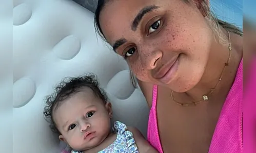 MC Loma celebra cinco meses da filha: 