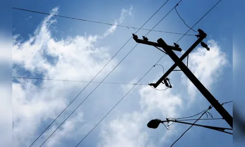 Descarga elétrica mata pai e deixa filho em estado grave no PR