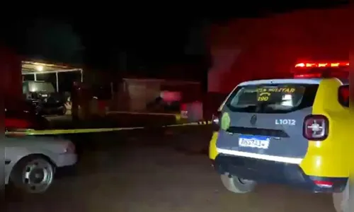 Mãe e filha são mortas a tiros dentro de casa, no Paraná