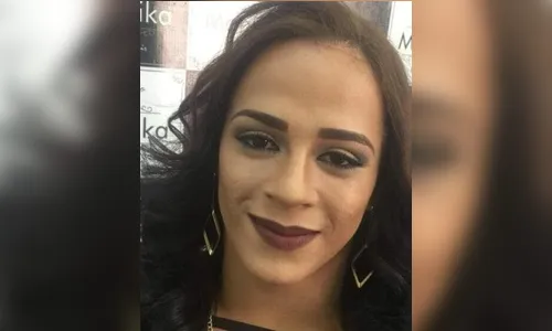 Corpo de travesti assassinada é exumado em Maringá