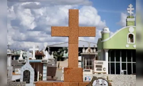 Veja o sepultamento desta quarta-feira (18) em Apucarana