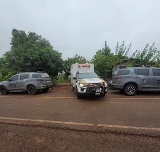 Os policiais militares não foram feridos.