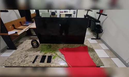 PM prende mulher por tráfico e receptação, em Apucarana