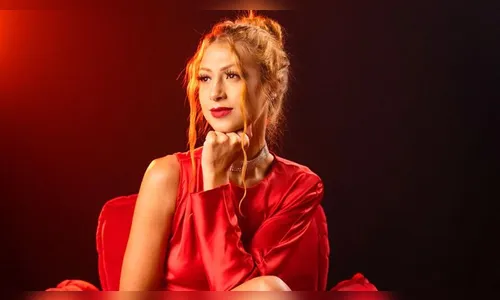 Conheça Paula Balth, criadora de conteúdos sobre maternidade