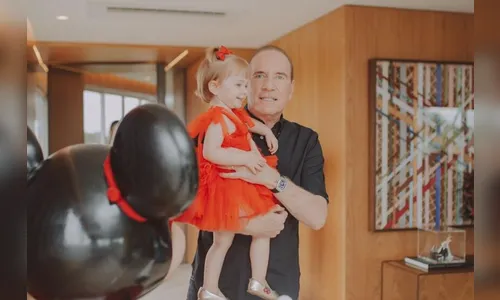 Em tratamento contra câncer, Roberto Justus mostra novo visual