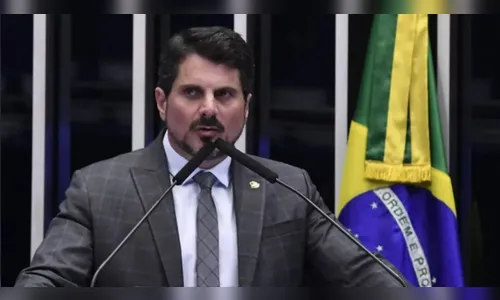 Marcos do Val afirma que Bolsonaro pressionou por golpe de Estado