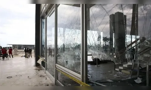 Operação Lesa Pátria: PF prende dois envolvidos em atos golpistas