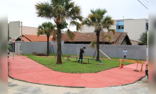 Prefeitura de Arapongas realiza melhorias na praça da Vila Nova