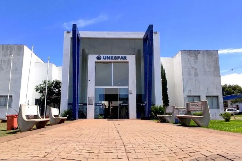 A Universidade Estadual do Paraná (Unespar) divulgou na sexta-feira (03) a lista de aprovados/as em terceira chamada no Vestibular 2023