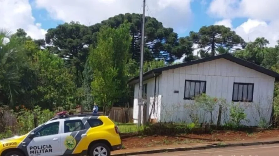 A idosa morava em uma casa localizada na Rua Governador Moisés Lupion