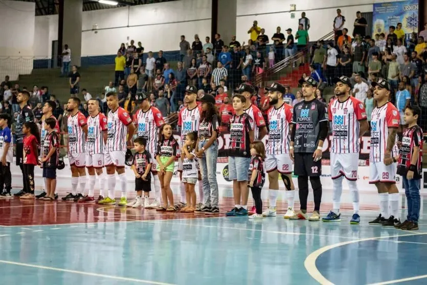 Apucarana Futsal bateu o Cascavel por 2 a 0 no último dia 25