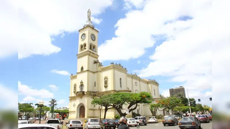 É importante conferir o que abre e fecha durante os dias de folia para não perder a viagem