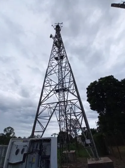 O crime prejudicou os serviços de telecomunicações na cidade