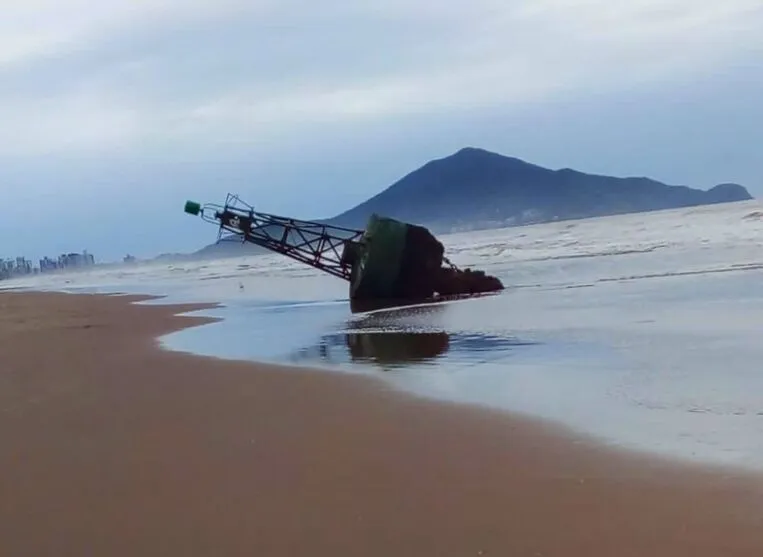 O objeto pertence ao Porto de Itajaí