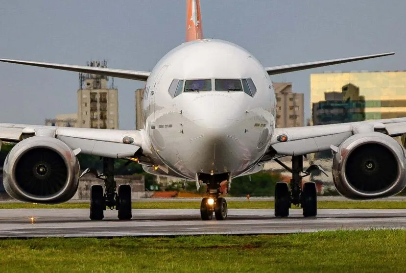 a empresa anunciou que retomará, a partir de 26 de março, os voos diretos entre Maringá e o Aeroporto de Congonhas