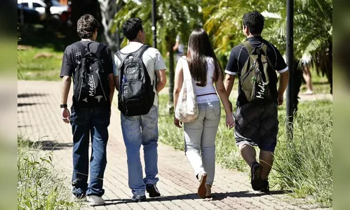 Sisu seleciona 4.446 candidatos para as universidades estaduais do PR