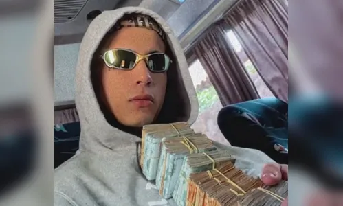 MC Paiva é detido durante abordagem policial; vídeo mostra ação da PM