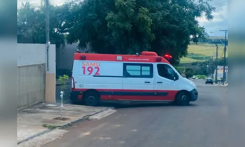 Trabalhador fica ferido ao sofrer queda em escritório em Apucarana