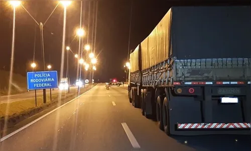 BR-277 segue bloqueada e sem previsão de liberação