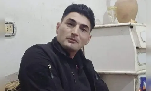 Homem soterrado em terremoto 'ressuscita' dias depois do velório