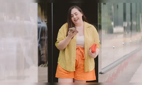 Ana Luiza Palhares dá dicas sobre moda plus size e autoaceitação