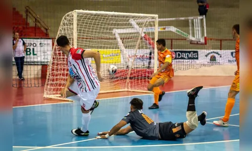 Apucarana Futsal enfrenta dono da maior goleada da Série Prata