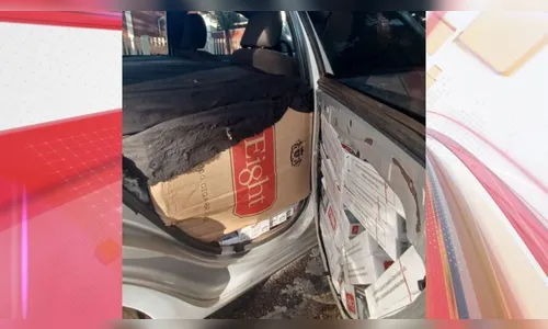 Dois homens são presos com cigarros contrabandeados, em Arapongas