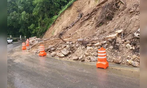 Com 300 mm de chuvas em 5 dias, DER fecha momentaneamente a Graciosa