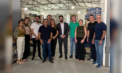 Educação de Arapongas realiza visita técnica em Umuarama