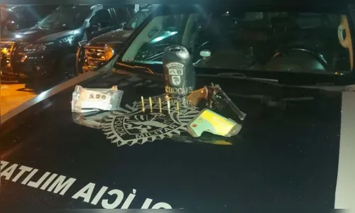 Câmera flagra assalto no Paraná; um dos suspeitos morreu em confronto